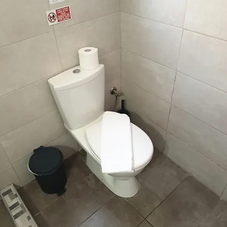 Lilian's Seaview-party Street-youth Lejlighed *