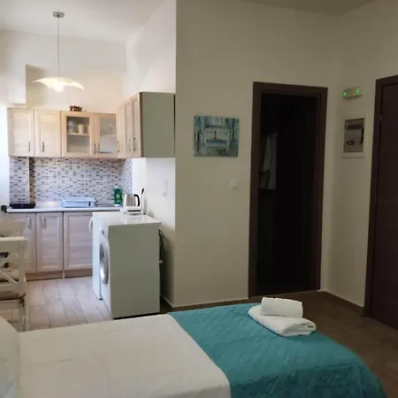 Lilian's Seaview-party Street-youth Appartement Rhodes City