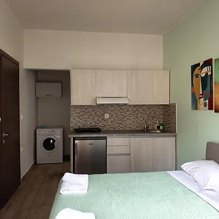 Apartament Lilian's Seaview-party Street-youth *
