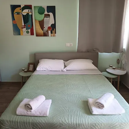 Appartement Lilian's Seaview-party Street-youth *