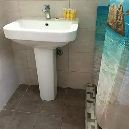 Appartement Lilian's Seaview-party Street-youth *