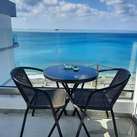 Lilian's Seaview-party Street-youth Appartamento